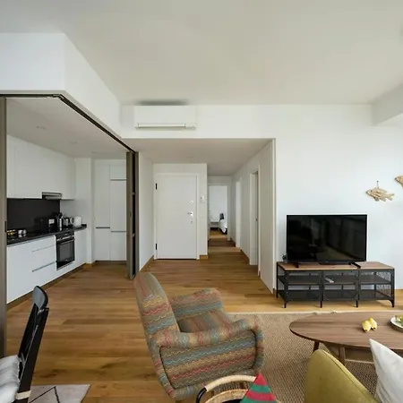 Apartment Charming Bright Brand New 2bd1bath Views 121 Istanbul